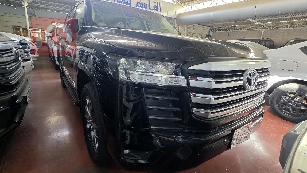 تويوتا لاندكروزر